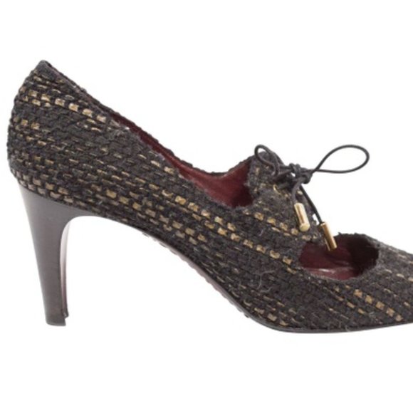 Vintage Chanel Black and Gold Heels